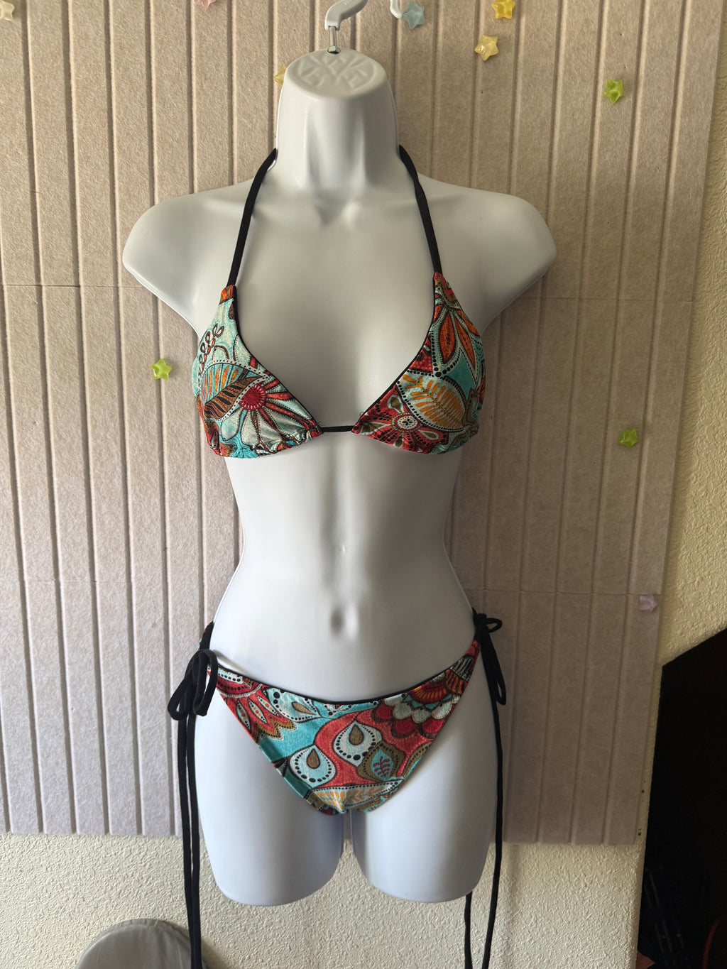 M top, L bottom Tropical Orange