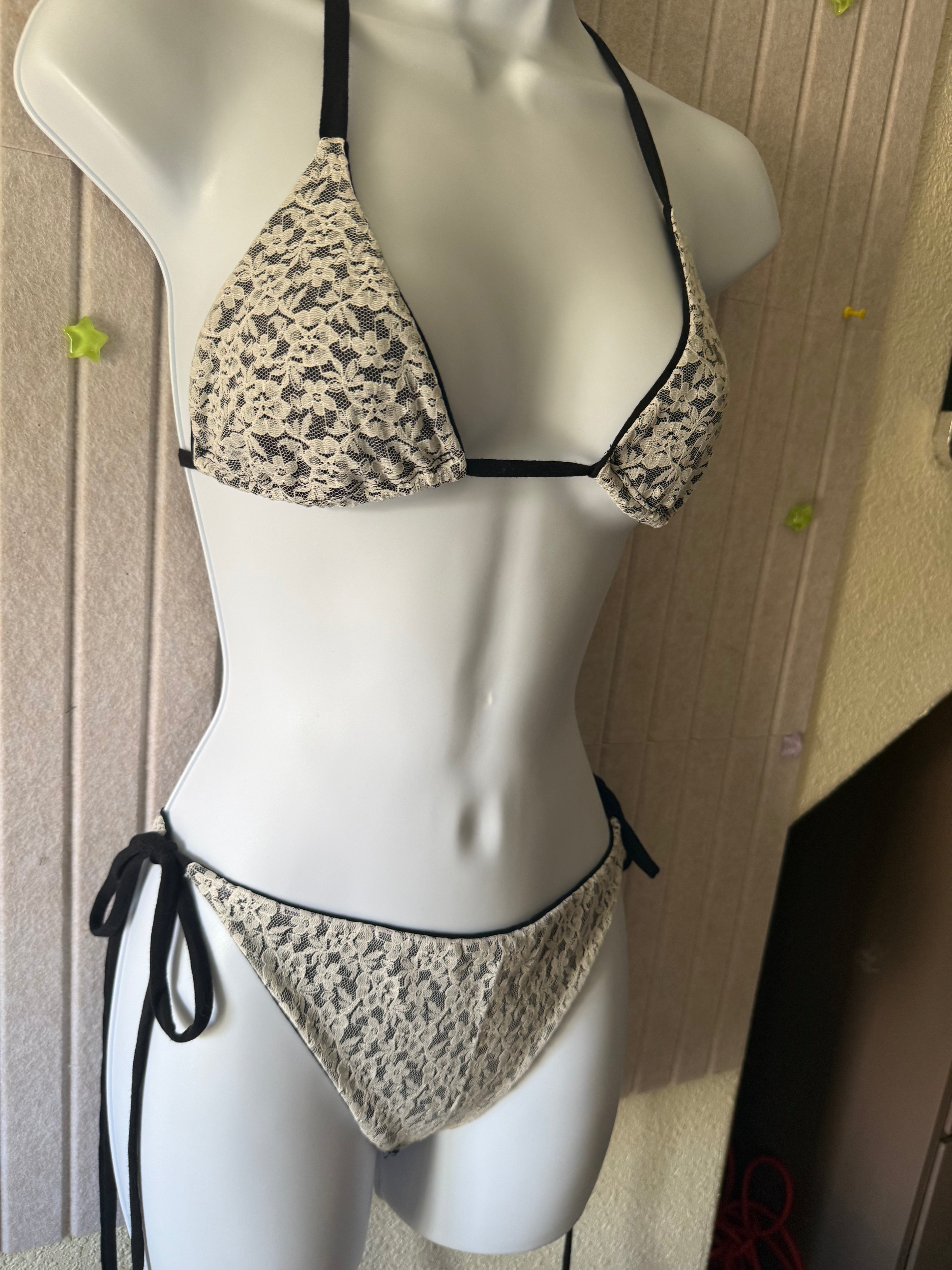 M top, L bottom Lace Bikini